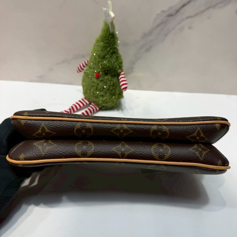 LV 全新Liv Pochette新款雙層麻將包-6