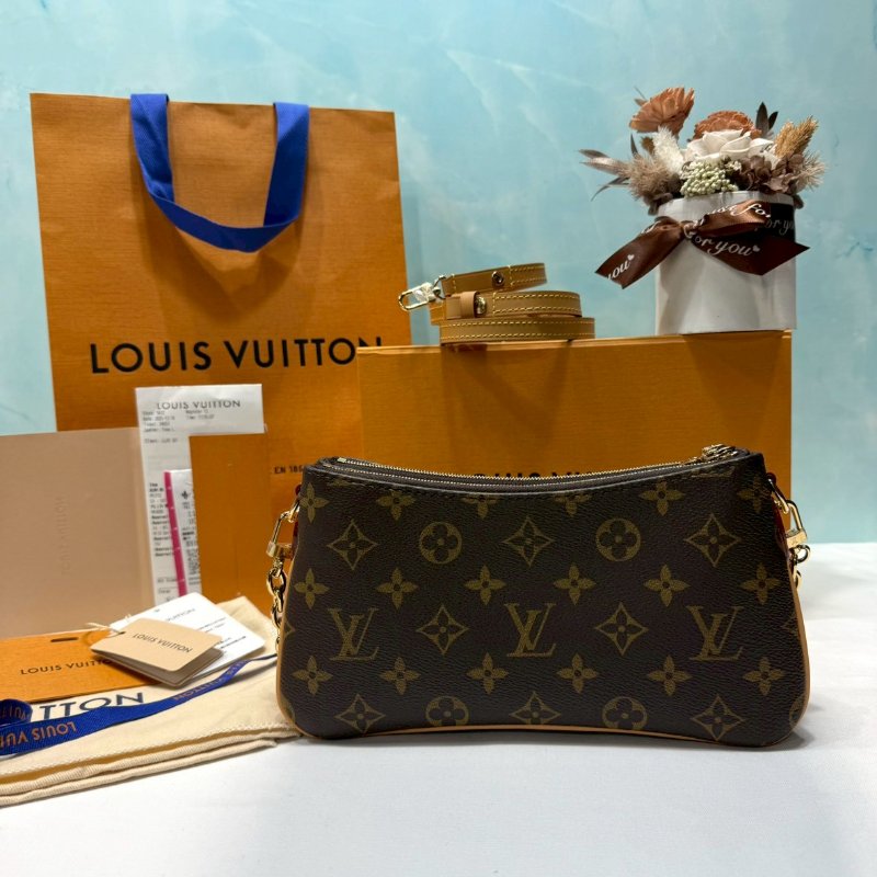 LV 全新Liv Pochette新款雙層麻將包-1