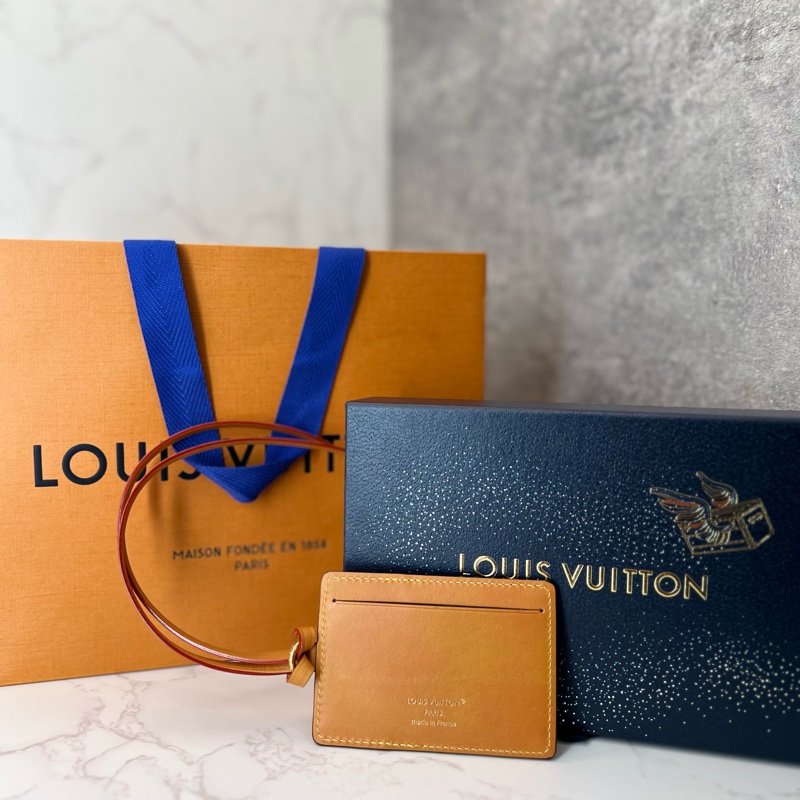 💗香緹國際精品💗 770 LV 證件套 #極新 #送禮-1