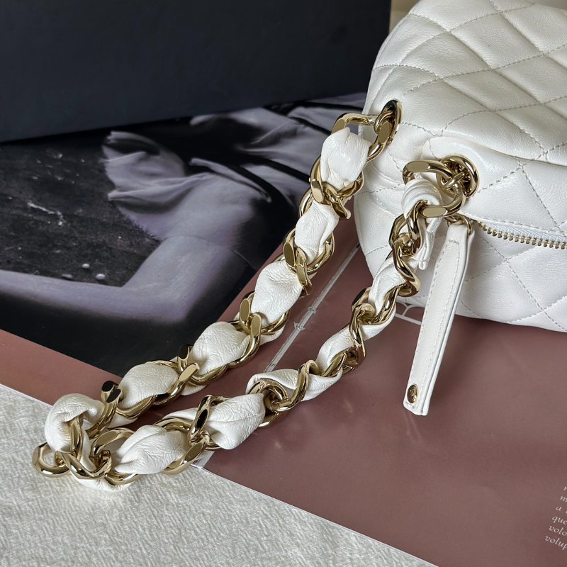 CHANEL 22S手提骰子包 - 白金32開-9