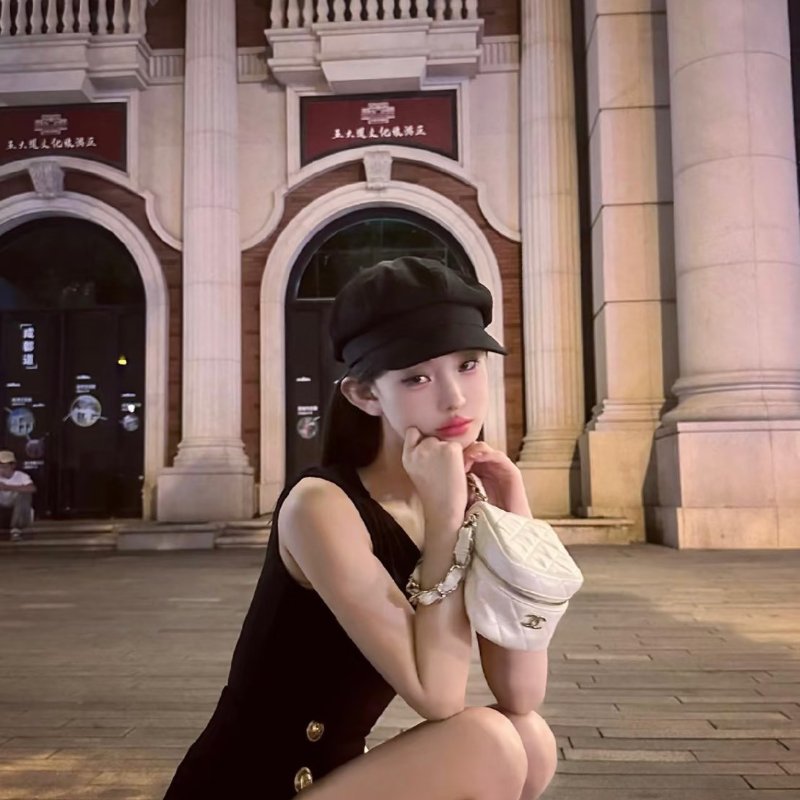 CHANEL 22S手提骰子包 - 白金32開-15