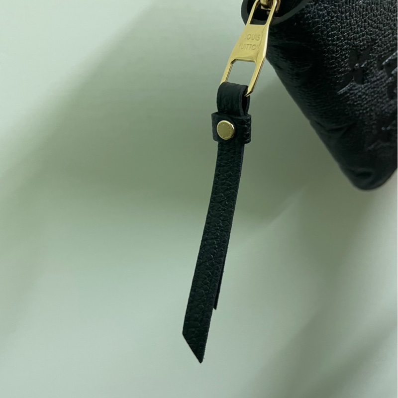 LV零錢包-17