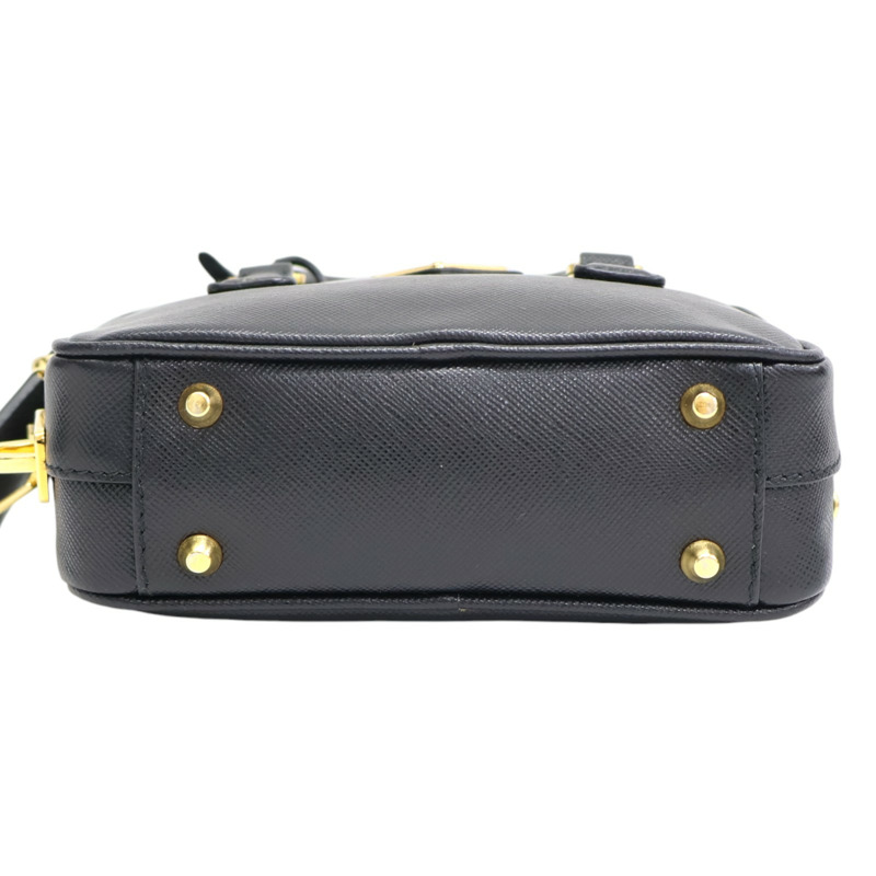 黑色牛皮 Saffiano Lux Mini 肩背包 BL0705【PRADA 普拉達】 BL0705-3