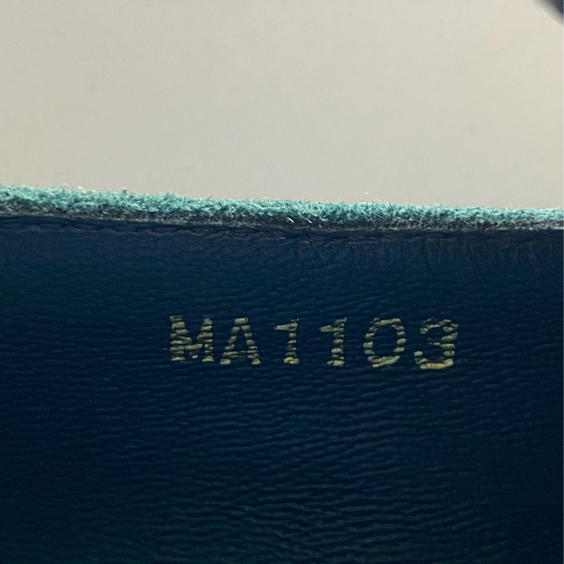 Louis Vuitton Flats EU 37-9