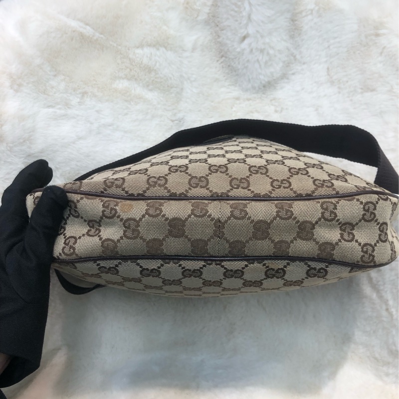 Gucci 老花斜孭袋 XC190-4