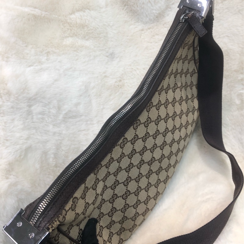 Gucci 老花斜孭袋 XC190-5