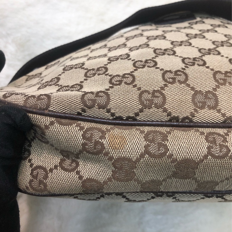Gucci 老花斜孭袋 XC190-11