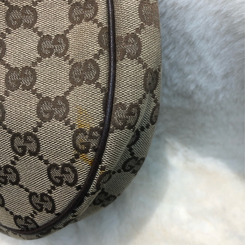 Gucci 老花斜孭袋 XC190-9