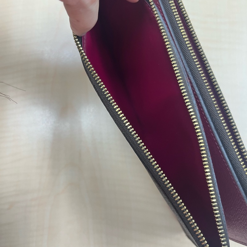 Louis Vuitton LV Adele ❤️經典花紋雙拉鍊扣式長夾.#發財夾#紫紅#原廠盒#購證-27