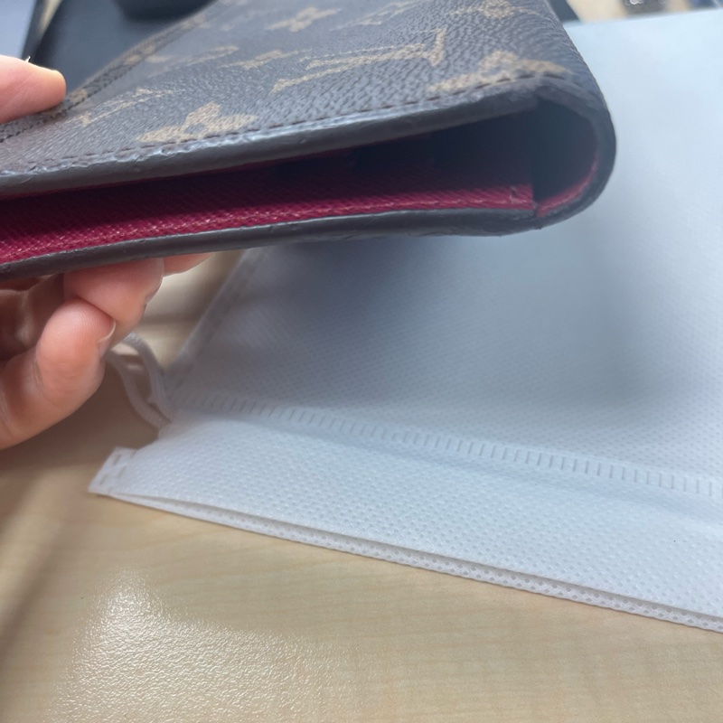 Louis Vuitton LV Adele ❤️經典花紋雙拉鍊扣式長夾.#發財夾#紫紅#原廠盒#購證-30