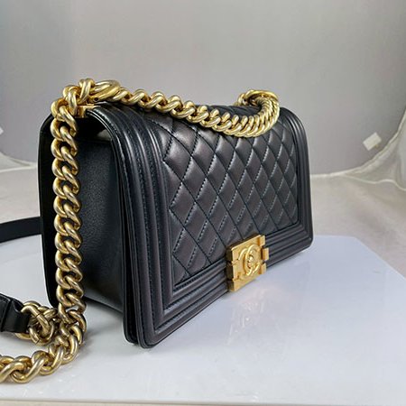 ＊奢華大道國際精品＊【CH0720】CHANEL黑色小羊皮BOY系列 金釦25CM 兩用包 A67086-1
