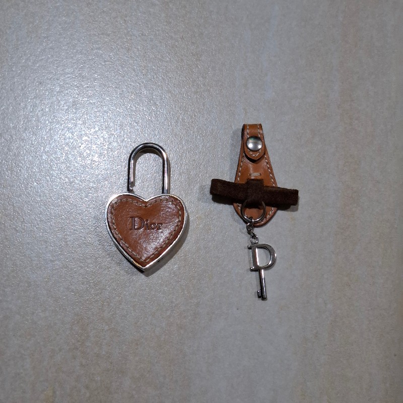 Dior vintage 蝴蝶結 愛心鎖頭手提包-14