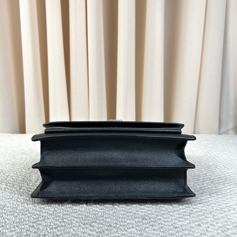 ghh bj ZZZ  YSL聖羅蘭日落黑銀風琴鏈條包 經典黑銀配色 牛皮材質 鏈條肩帶 容量實用 日常通勤出門都很百搭 可單肩可斜挎-4