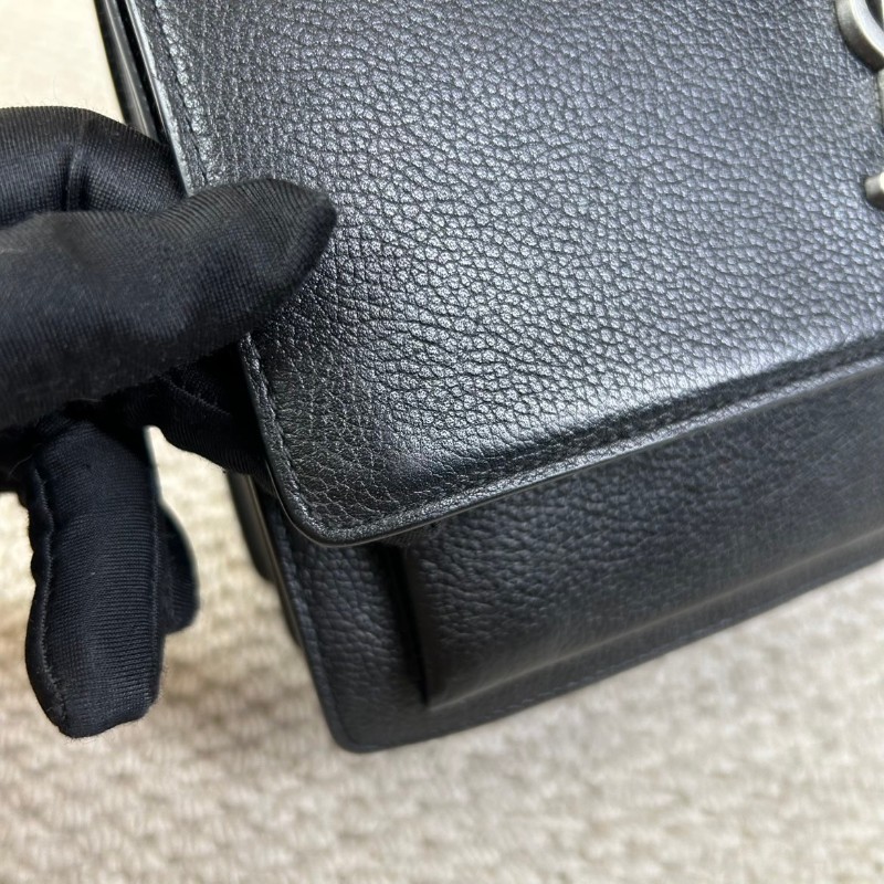 ghh bj ZZZ  YSL聖羅蘭日落黑銀風琴鏈條包 經典黑銀配色 牛皮材質 鏈條肩帶 容量實用 日常通勤出門都很百搭 可單肩可斜挎-13