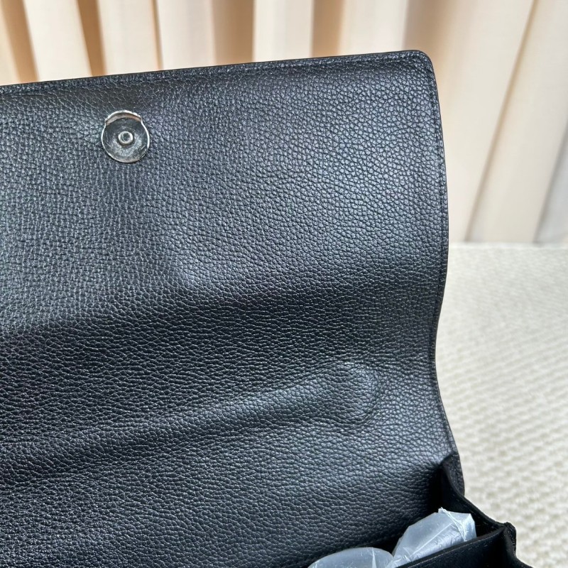 ghh bj ZZZ  YSL聖羅蘭日落黑銀風琴鏈條包 經典黑銀配色 牛皮材質 鏈條肩帶 容量實用 日常通勤出門都很百搭 可單肩可斜挎-19