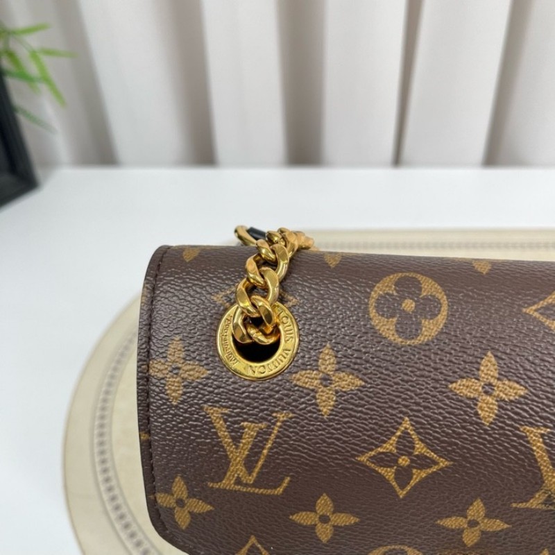 sh smd zzz LV路易威登 23年全套 芯片款 Passy新款郵差包 黑色琺瑯logo搭配老花 超有質感 經典百搭 越看越香 可調節雙鏈 單肩斜挎腋下都可以 隔層多 容量大 通勤日常都很可-23