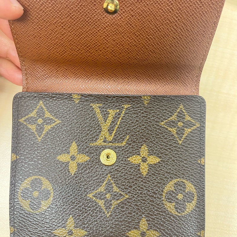 Louis Vuitton（路易威登）Monogram帆布三折短夾#M61652-2