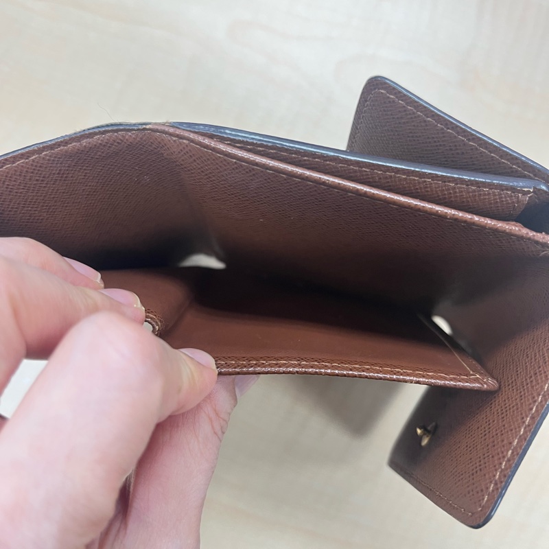 Louis Vuitton（路易威登）Monogram帆布三折短夾#M61652-25