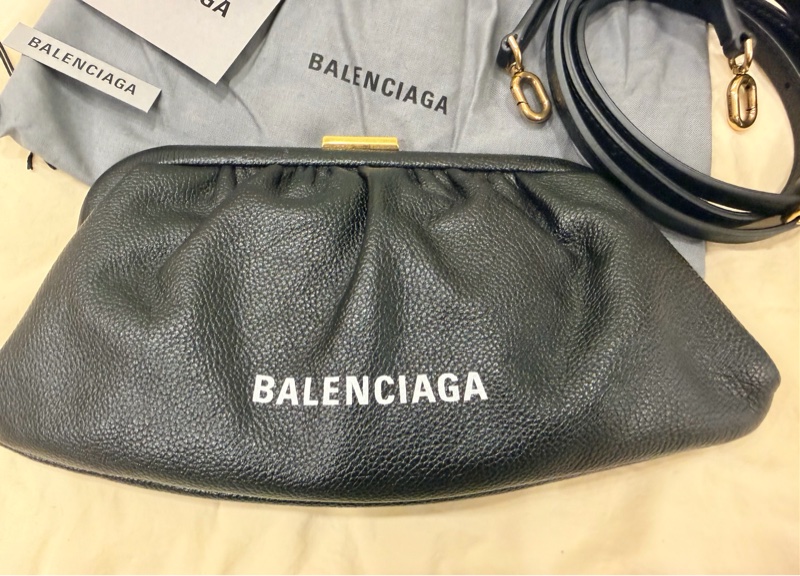 Balenciaga  Cloud Clutch bag 巴黎世家 黑色 雲朵包 口金包 手拿包 斜背包-1