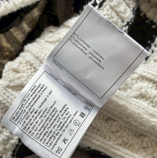 Chanel好美好有氣質的黑白全新V領毛衣-8