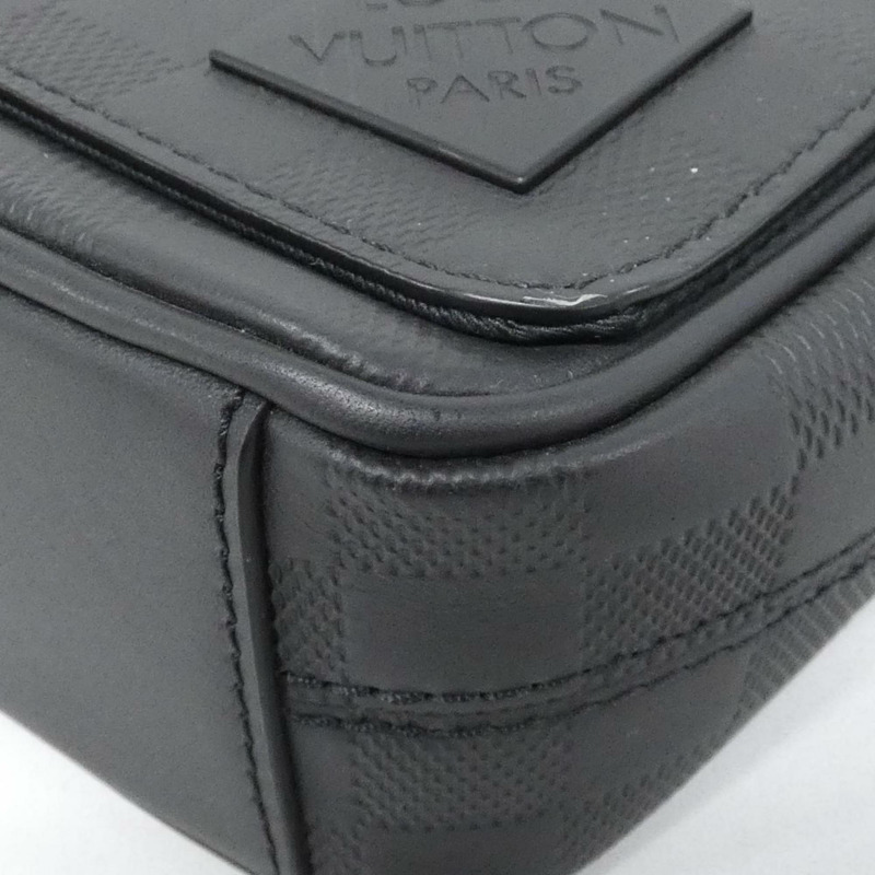 路易威登 Damier Infini District PM N42711 單肩包-2