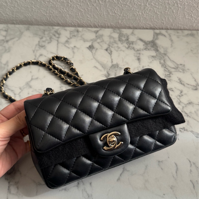 Chanel 黑羊皮淡金雙C coco20 經典必收藏❤️-1