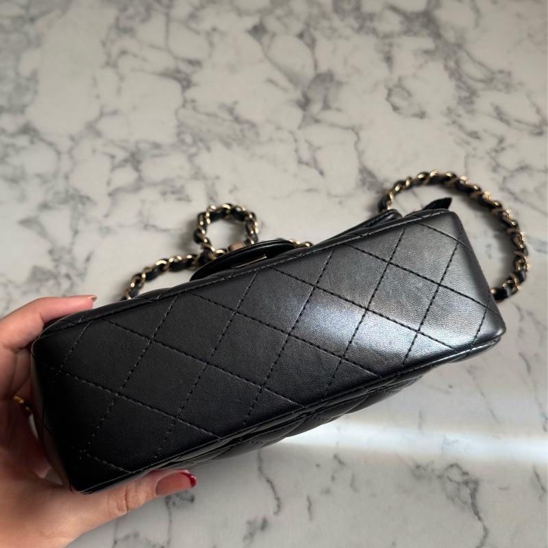 Chanel 黑羊皮淡金雙C coco20 經典必收藏❤️-6