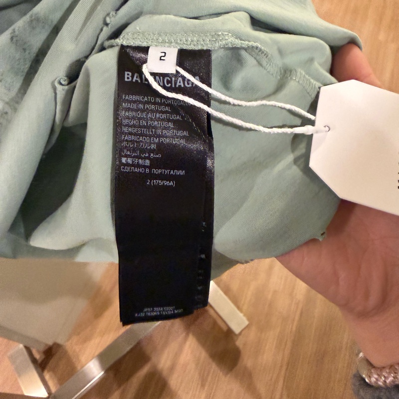 巴黎世家 水墨綠不規則踢恤 🩵-10