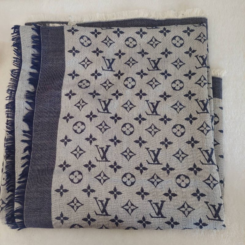 LV M71376 Monogram Denim 披肩/滿版老花/羊毛絲綢披肩/圍巾~二手-22
