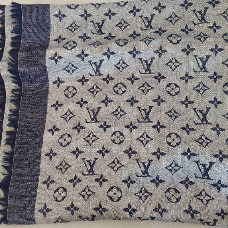 LV M71376 Monogram Denim 披肩/滿版老花/羊毛絲綢披肩/圍巾~二手-23