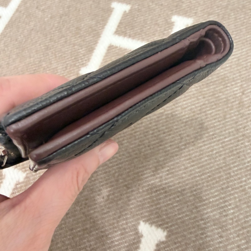 ❤️Chanel ❤️香奈兒很好用的短夾 黑銀魚子醬皮❤️-9