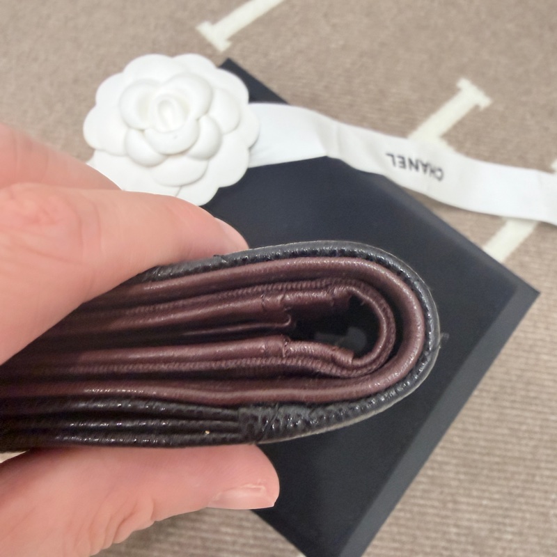 ❤️Chanel ❤️香奈兒很好用的短夾 黑銀魚子醬皮❤️-10