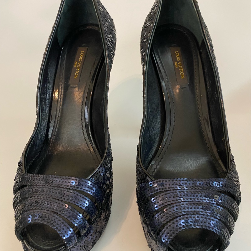 Louis Vuitton EU36.5-1