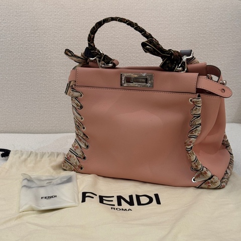 Fendi peekaboo