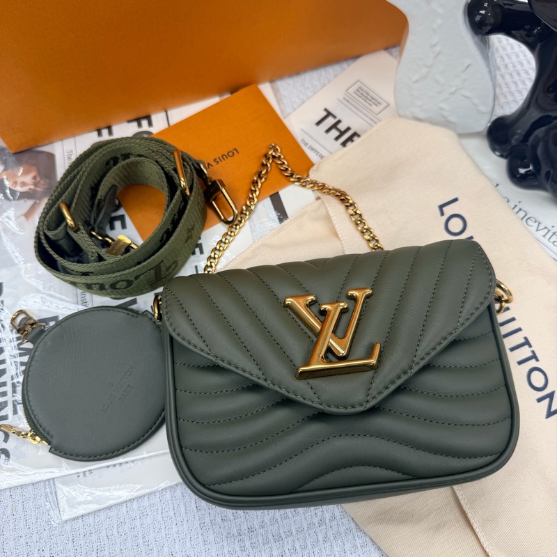 新年秒殺價格 lv new wave 全新閑置品-0