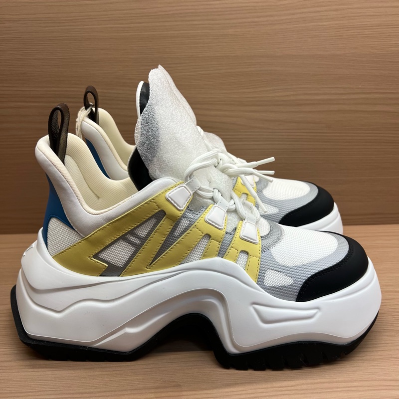 LV Archlight2.0 老爹鞋 白黄蓝拼色 ​厚底设计 拼皮材质-1