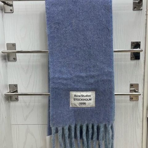 Acne Studios 羊駝毛 圍巾