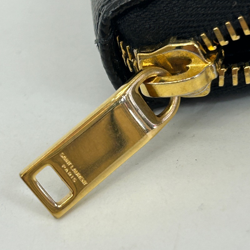 YSL 黑魚子醬牛皮12卡ㄇ拉長夾-6