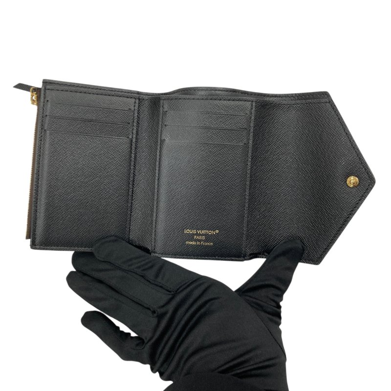 LOUIS VUITTON 路易威登 M81557 MONOGRA帆布 VICTORINE 三折短夾 雙色-5