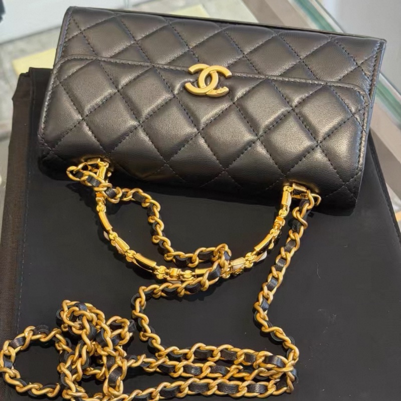 Chanel 琺瑯手柄 22b橫版Kelly-1