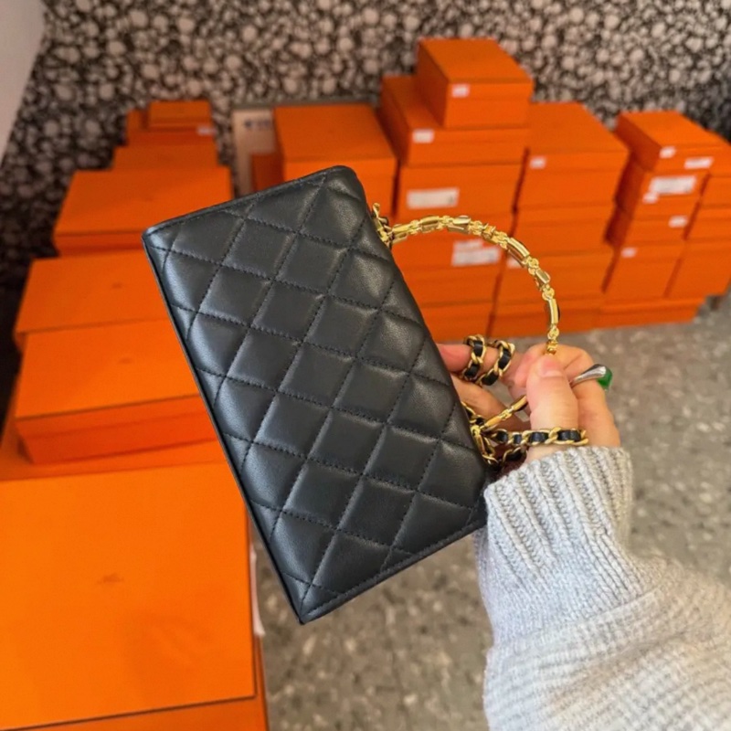 Chanel 琺瑯手柄 22b橫版Kelly-3