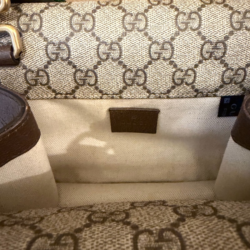 Gucci Neo Vintage GG Supreme 郵差包-9