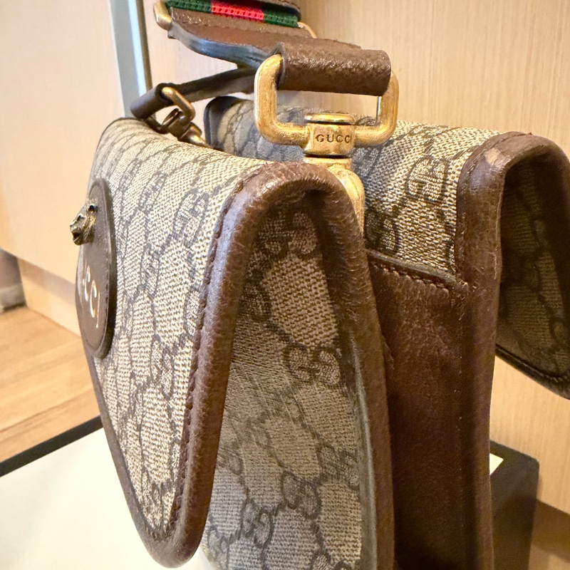 Gucci Neo Vintage GG Supreme 郵差包-12
