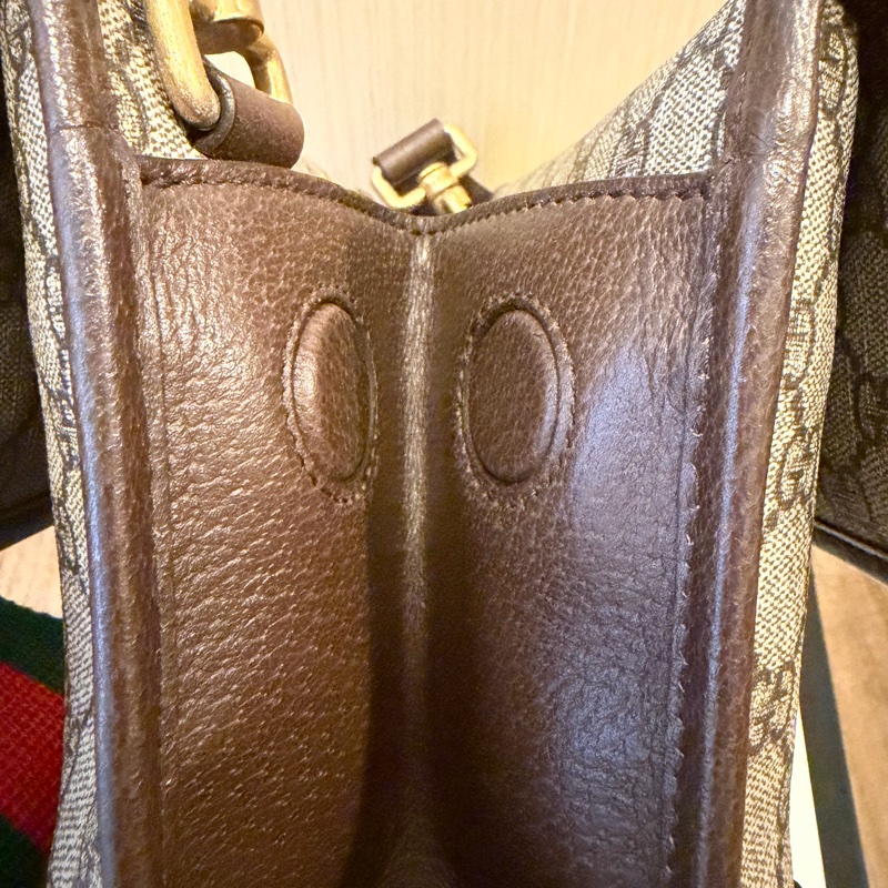 Gucci Neo Vintage GG Supreme 郵差包-16