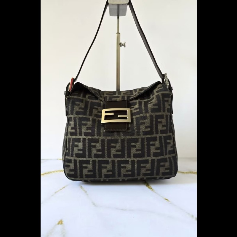 【LA LUNE】絕版中古包 Fendi Zucca咖啡色老花腋下包 側背包 單肩包 二手包-5