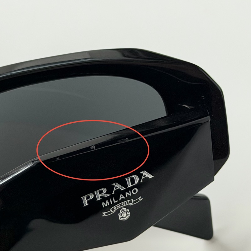 Prada 黑色墨鏡-5