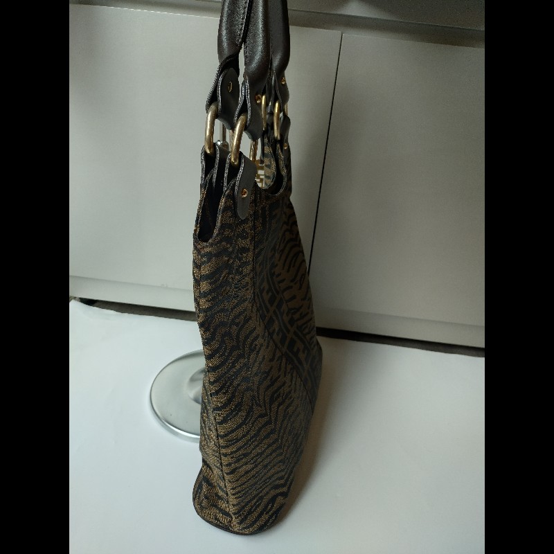 Fendi 咖把動物紋FF布直式托特包-3