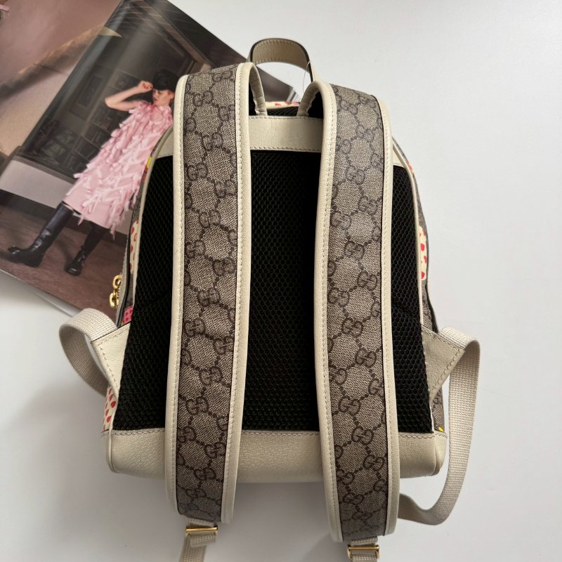 😍小朋友的禮物 GUCCI 紅蘋果米白後背包-1