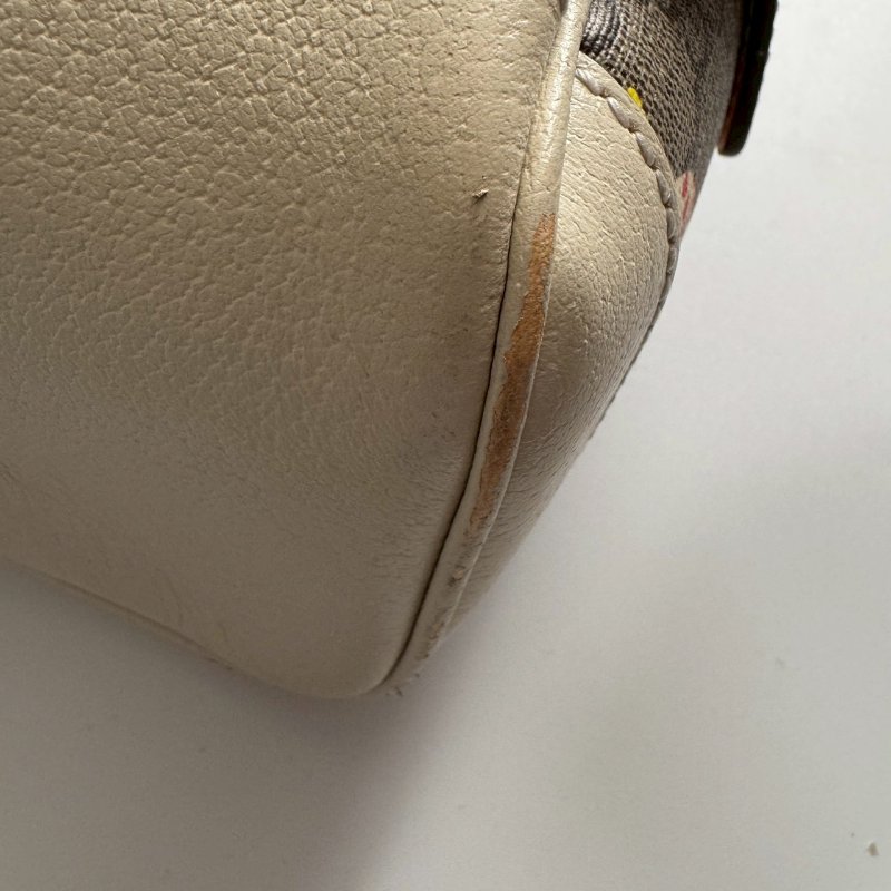 😍小朋友的禮物 GUCCI 紅蘋果米白後背包-14