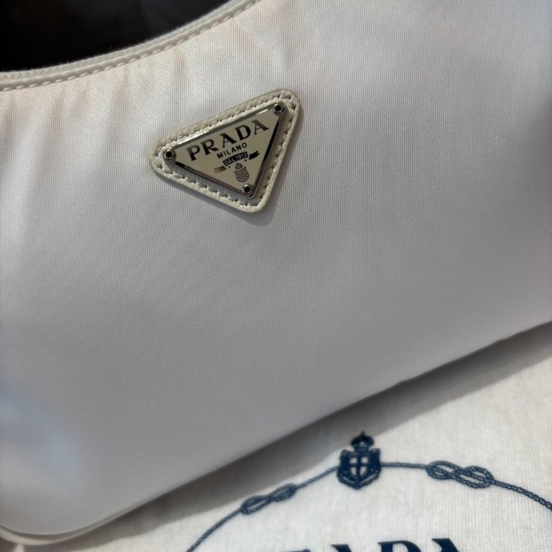Prada Re-Edition 2000再生尼龍迷你手袋-2